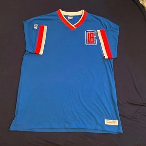 LA clippers shirt